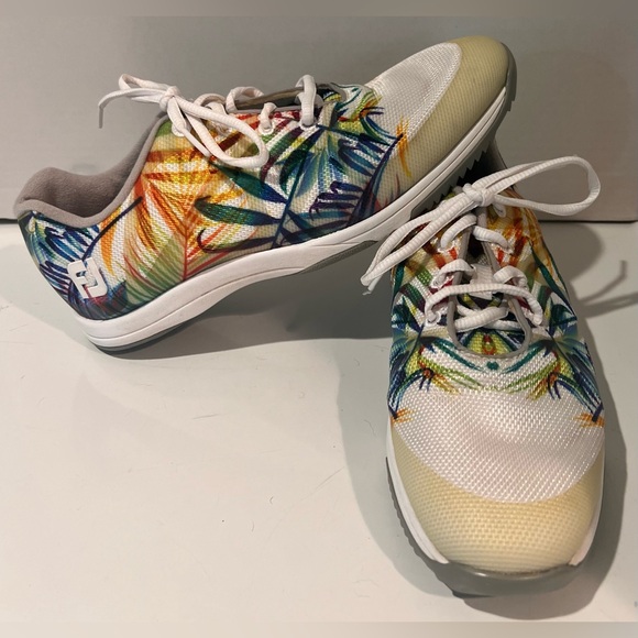 Footjoy Leisure Spikeless Floral Tropical Design Lace‎ Up Women’s Golf Shoes 7.5 - Picture 7 of 10